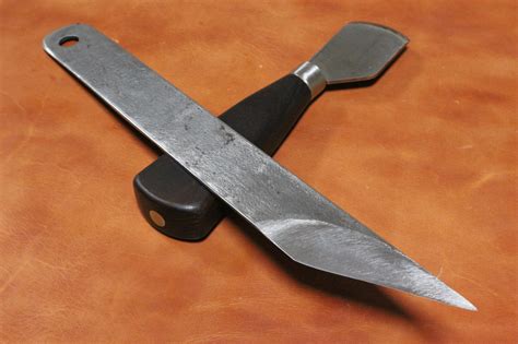 Leather Skiving Knife