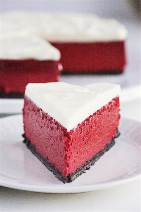 Slow Cooker Red Velvet Cheesecake